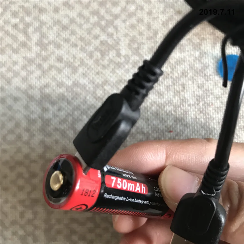 Wuben E05 рассеиватель микро-usb порт 14500 походный светильник Cree XPL светодиодный 900LM мощный осветительный светильник s с магнитным хвостовым колпачком