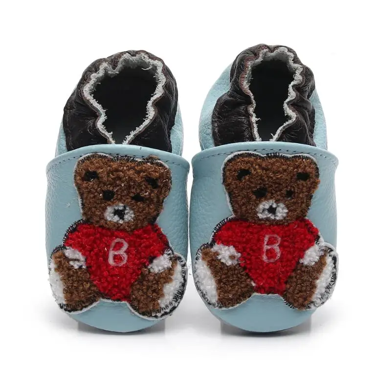 bear Мягкие кожаные Тапочки с рисунком для маленьких мальчиков 0-6, 6-12, 12-18 месяцев; обувь для маленьких девочек; Zapatos; нескользящие рождественские подарки - Цвет: bear