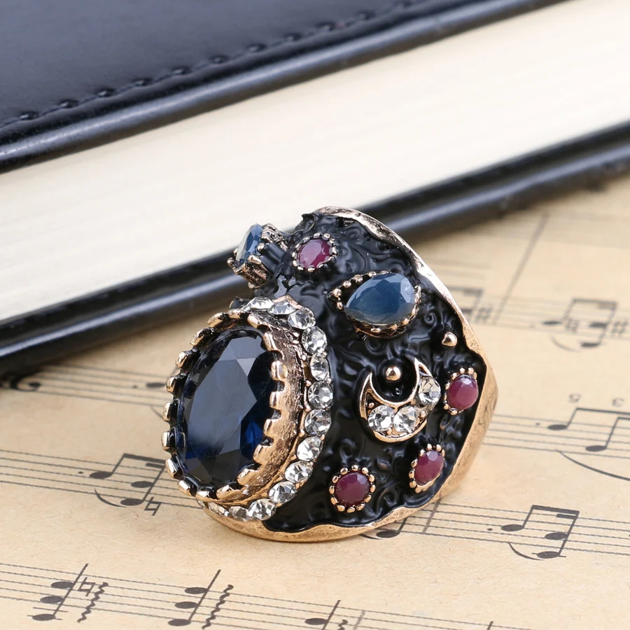 Уникальное большое кольцо с черной эмалью голубые бриллианты антикварные кольца