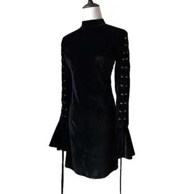 Женское винтажное платье черное бархатное с длинным рукавом | Женская одежда