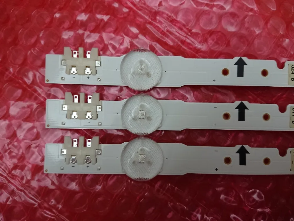 Светодиодная лента для подсветки для  Samsung UN28H4000AF UN28H4500AF 2014SVS28_3228 D4GE-280DC0-R1 LM41-00099N BN96-30440A