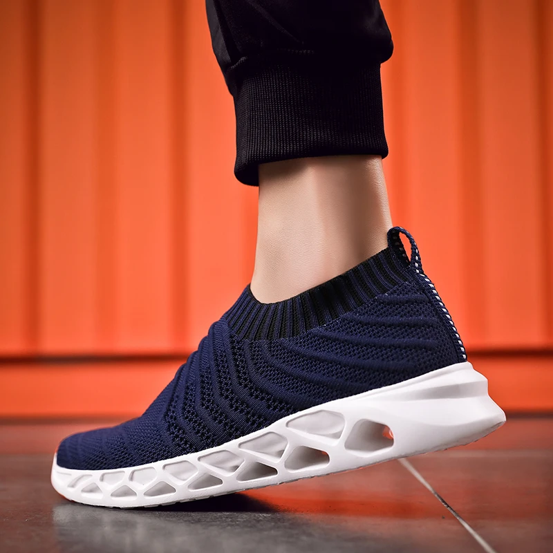 Zhengou Man Light по большим размерам Flyknit захватывающий от уличной обуви без шнуровки