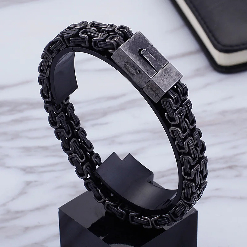 

New personality titanium steel bracelet Stainless steel men's hand tide men's accessories
