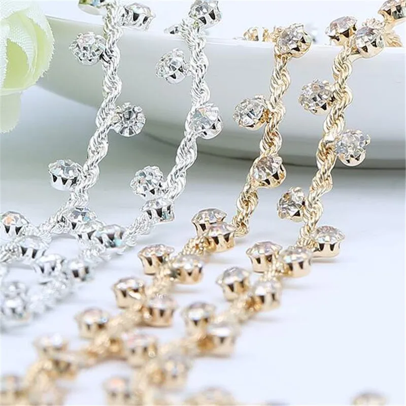 Цепочка для свадебного костюма однотонная серебристая/золотистая | Дом и сад