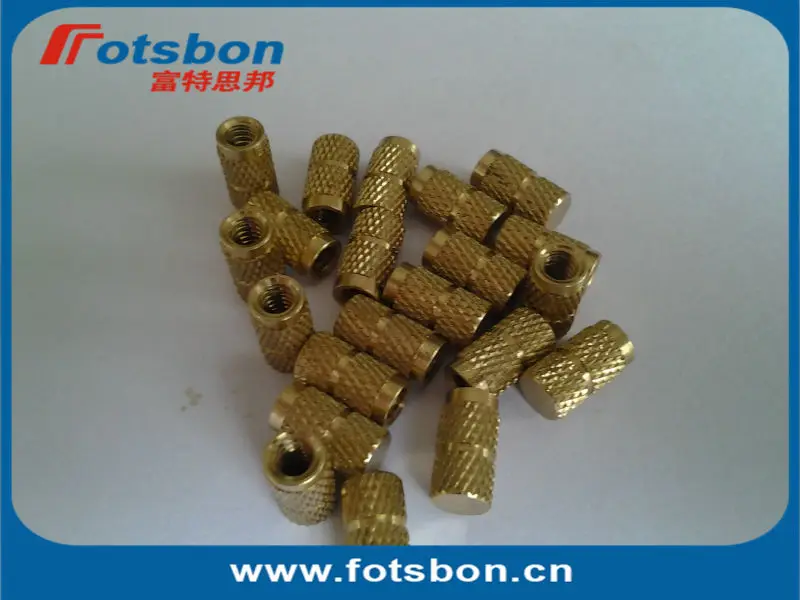 IBB 024 4 слепой резьбой вставка формованная Резьбовая латунь натуральный стандарт