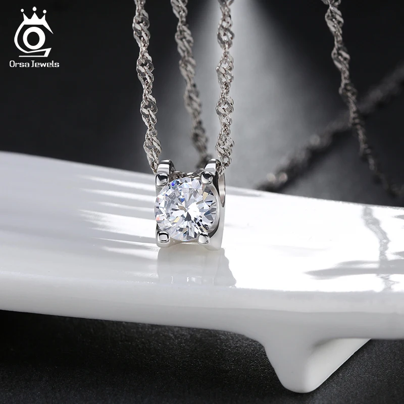 ORSA JEWELS Элегантный квадратный кулон с блестящим сердцем и огранкой стрелы прозрачный CZ Популярные циркониевые подвески ожерелья для женщин ON05