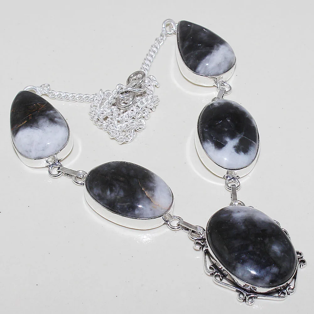 

Japser Necklace Silver Overlay over Copper , 46.5 cm, N0628