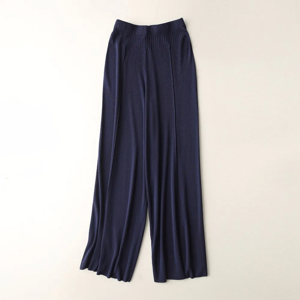 Женские брюки с широкими штанинами трикотажные однотонные для женщин на весну и