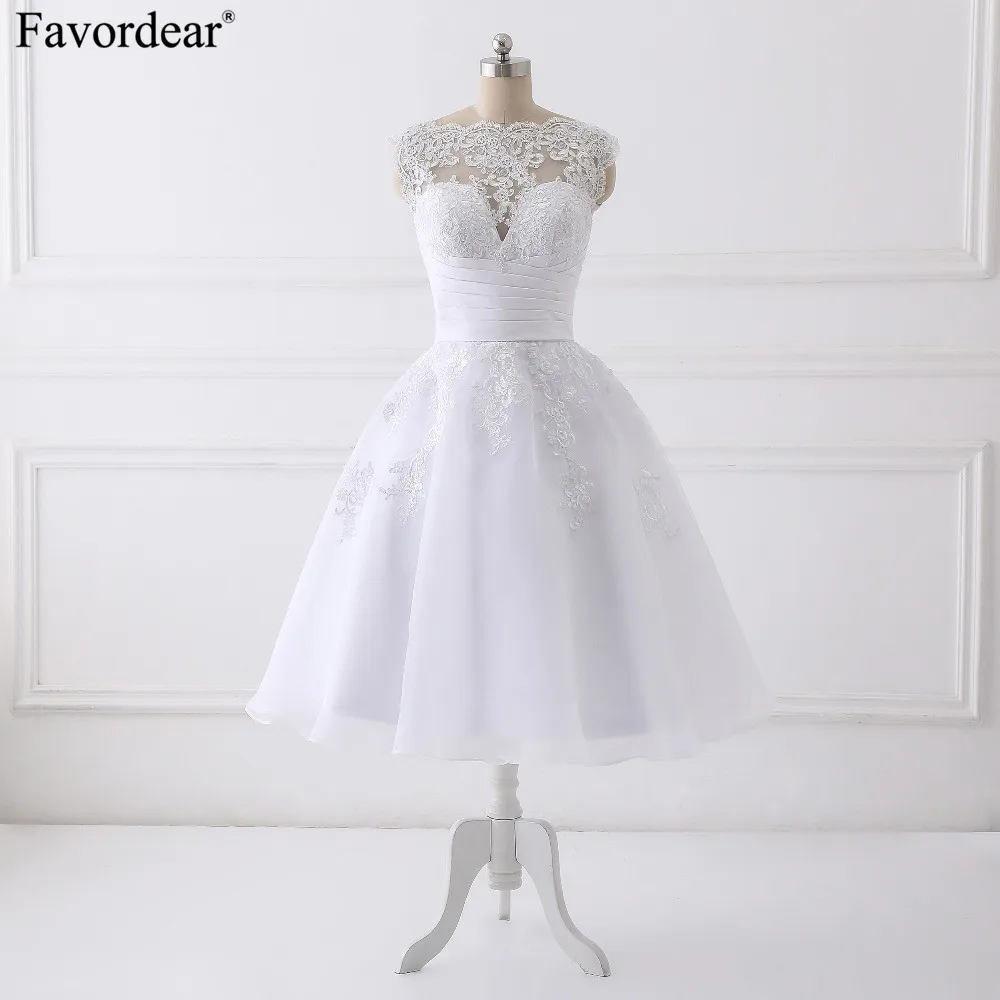 

Favordear 100% Real Photos 2018 Vestido De Noiva Rustic Lace Bridal Gowns Short Knee Length Wedding Dresses V Back
