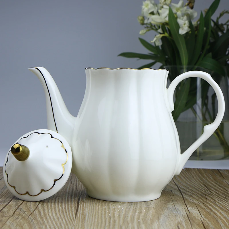 900ml European Style Coffee Milk Pot Ceramic Bone china Golden Rim Big Capacity Water Pots Drinkware Afternoon Tea Handle Kettle | Дом и сад