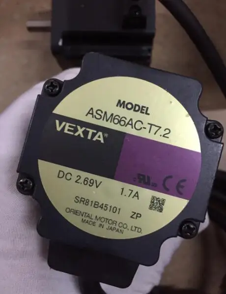 

Stepper motor ASM66C-T7.2 , Used one , 90% appearance new , 3 months warranty , fastly shipping