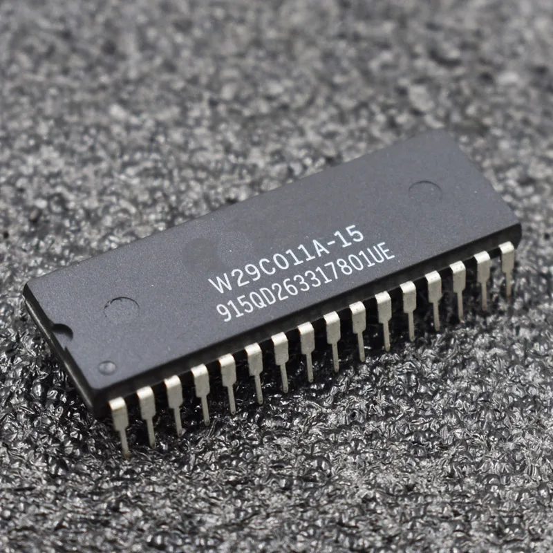 1 шт. W29EE011 CMOS Вспышка мегабит W29C011A-15 W29C011A DIP-32 | Электронные компоненты и