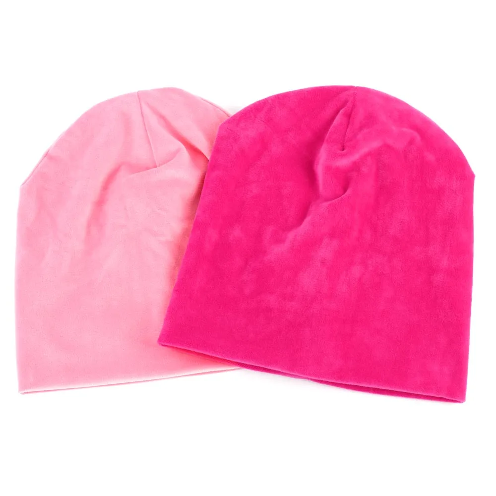 Теплая зимняя бархатная шапочка для женщин