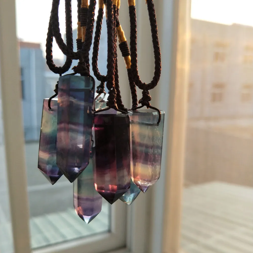 Натуральный флюоритовый кварц кристалл камень в разноцветную полоску кулон