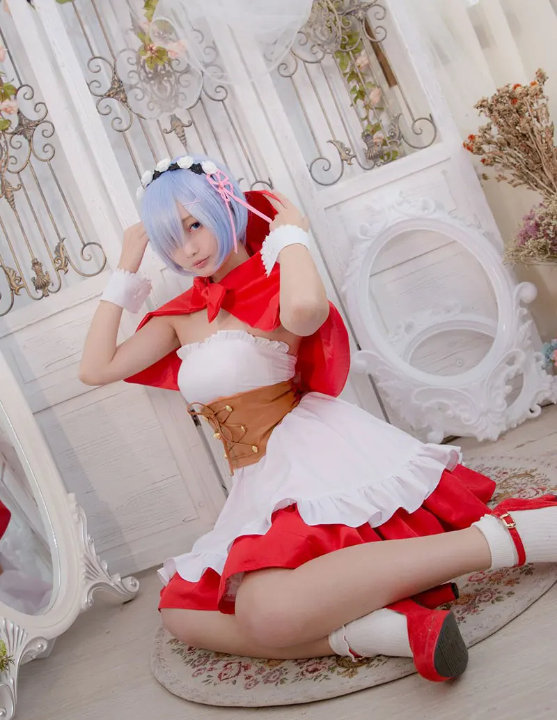 Re Zero Kara Hajimeru Isekai Seikatsu Ramu RAM Remu REM красное платье для верховой езды с капюшоном
