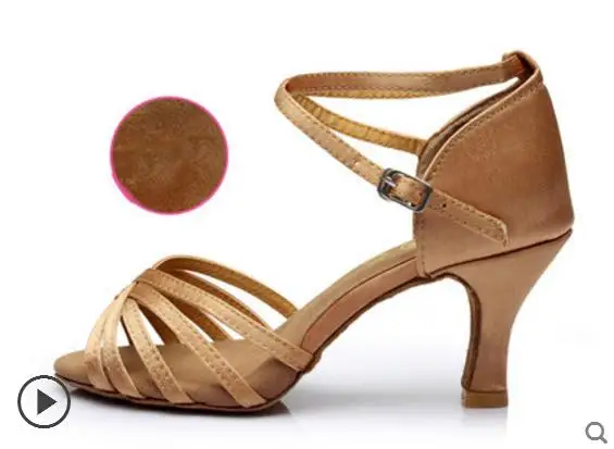 GOLD heel 7.5cm Женская обувь для латинских танцев; обувь на высоком каблуке из воловьей кожи с мягкой подошвой; Черная сатиновая спортивная обувь для латинских танцев; дешевая обувь для девочек; практическая обувь; Большие скидки - Цвет: GOLD heel 7.5cm
