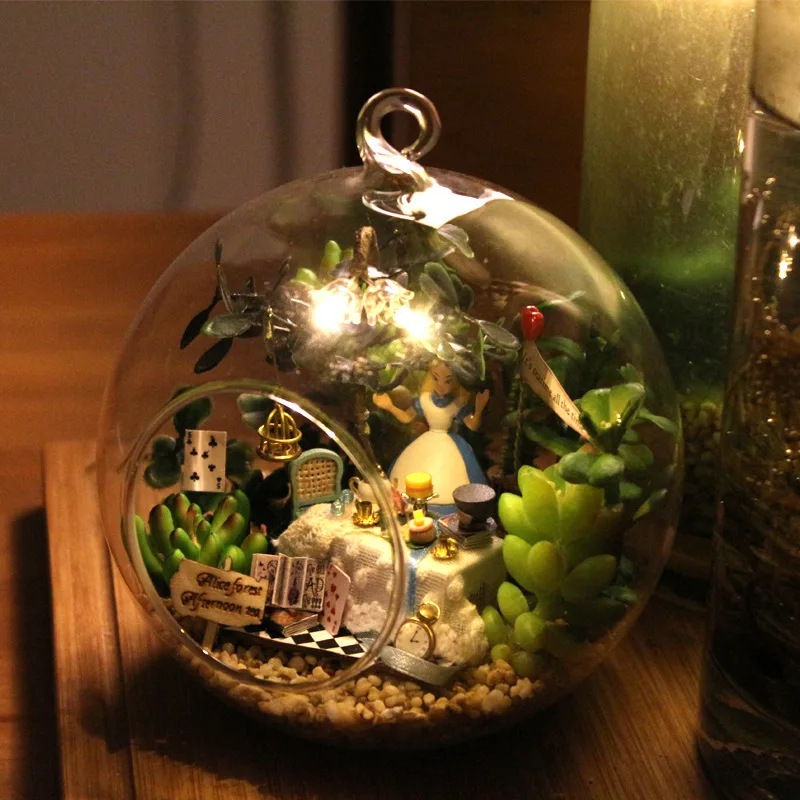 DIY кукольный домик Алиса приключения в стране чудес с мебелью светодиодный
