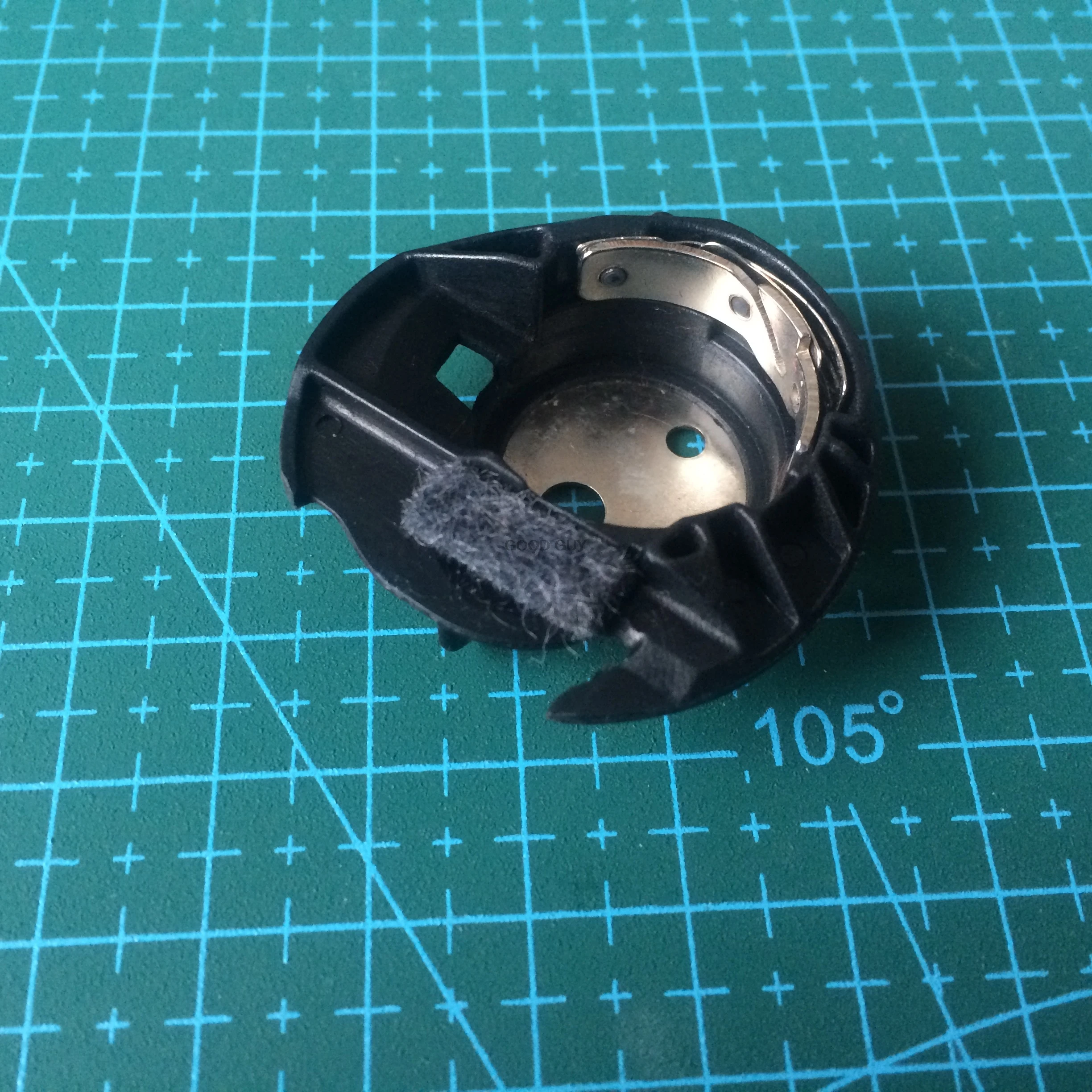 XC3153351 SEWING MACHINE PARTS BROTHER BOBBIN CASE # XC3153051 HE-120PKG NV-120Q BABYLOCK | Дом и сад
