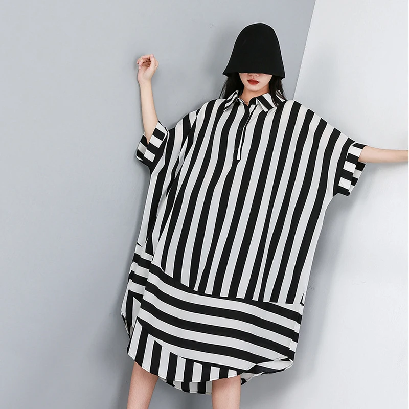 [EAM] New Spring Summer Lapel Half Sleeve Black Striped Printed Split Joint Big Size Shirt Women Blouse Fashion Tide JW574