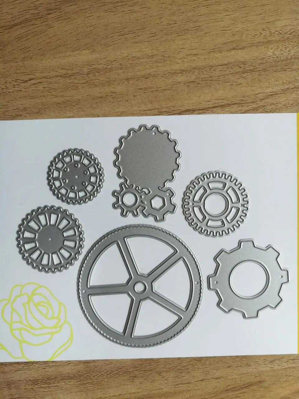 

Metal Gears cut stencil metal die cutting dies in scrapbooking embossing folder suit for cutting machine