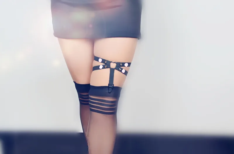 Женское сексуальное белье розовая шелковая клетка в форме сердца стиле