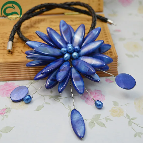 

Unique Pearls jewellery Store Perfect Blue Color Natural Freshwater Pearl Shell Flower Leather Necklace Chirstmas Gift For Women