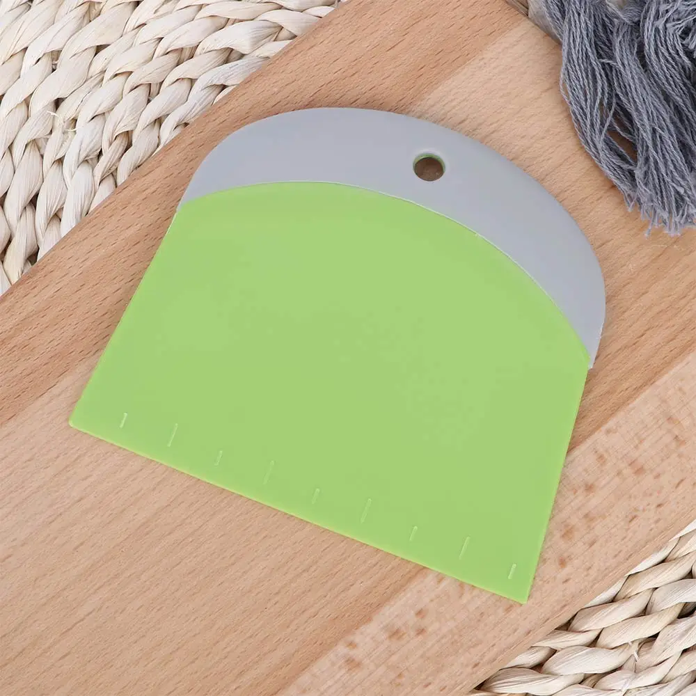 1Pc Cake Spatula Dough Cutter Icing Fondant Scraper Baking Pastry Tool Plastic Bread Slicer Cream Smooth for Patisserie | Дом и сад