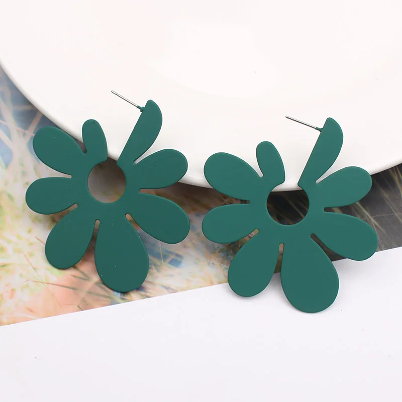 ES1006 милые серьги гвоздики в Корейском стиле с металлическим цветком для женщин и