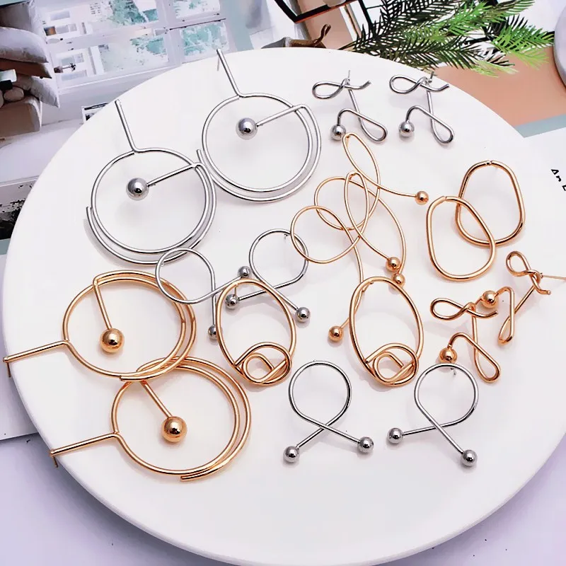 

New Irregular Design Metal Gold Round Twisted Drop Earring Geometric 2022 Fashion Wedding Simple Jewelry Gift