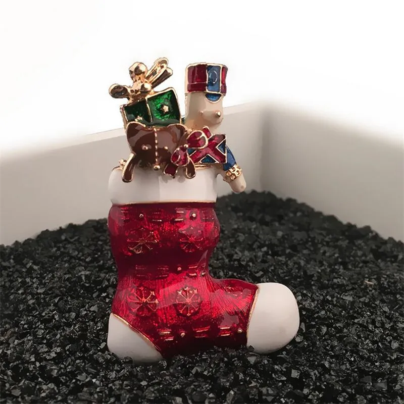 Красные броши в форме ботинок с маслом для женщин 2017 года винтажные пины для украшения дома Санта-Клауса в качестве подарков.