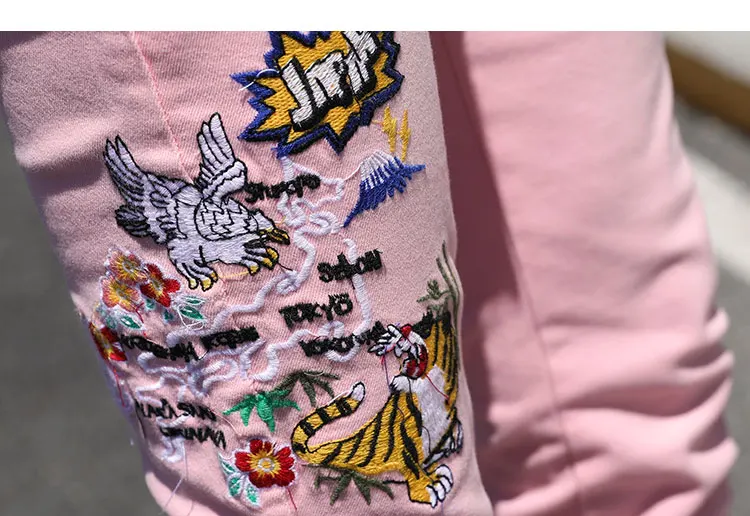 Fashion Streetwear Mens Jeans Slim Fit Elastic Punk Pants Hip Hop Jeans Embroidery Denim Trousers Men Pink Yellow Green Color