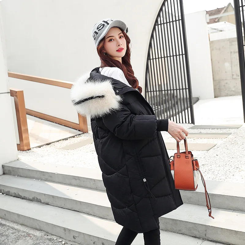 Черный Thick Jacket Big fur collar Women's New Korean Version Big Fur Collar Medium-long Knee Size Thickened Jacket 1961 - Цвет: Черный