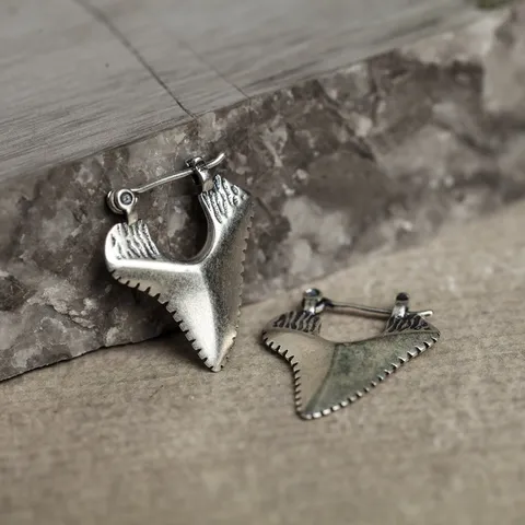 Уникальный стиль, настоящие 100% антикварные серьги из стерлингового серебра 925 пробы с большим зубом акулы, индивидуальные ювелирные изделия, не вызывают аллергии