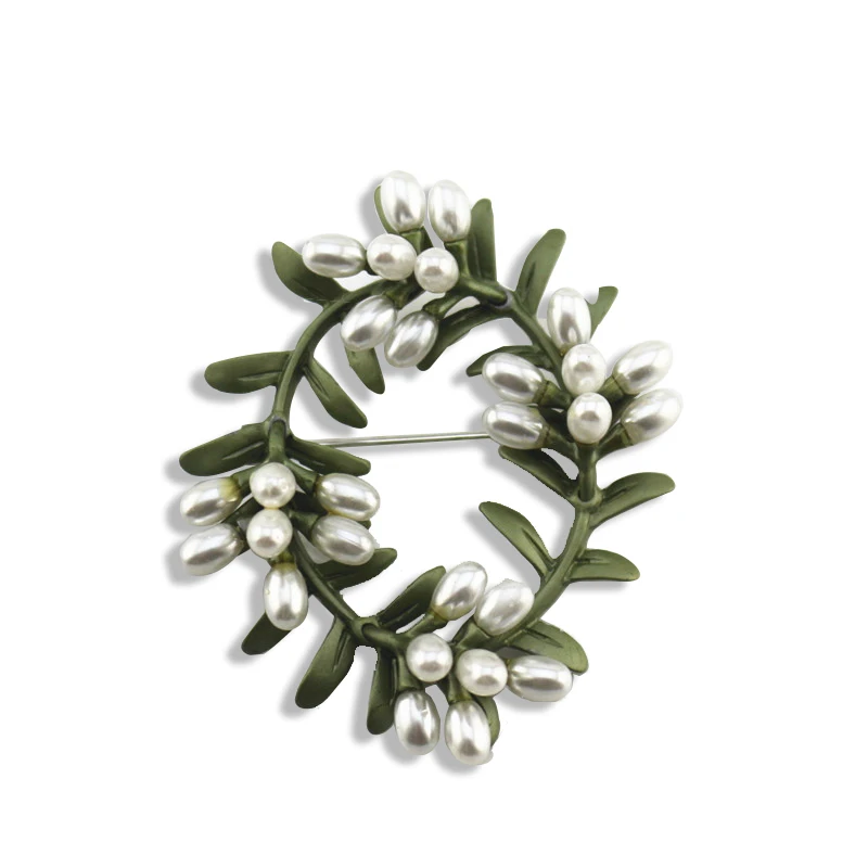 New European and American retro style exaggerated green baking paint inlaid imitation pearl alloy brooch | Украшения и аксессуары