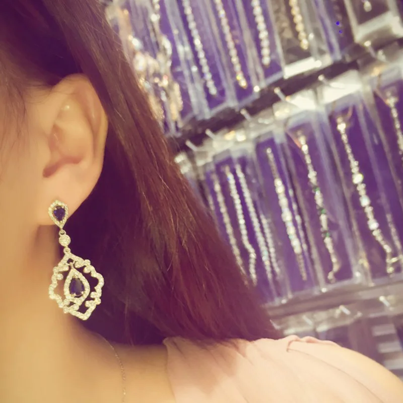 

GAOLASliver Plated Blue Rhinestone Earring Fashion Micro-inlaid Zirconia Bridal Gown Luxury Earrings GLE5838