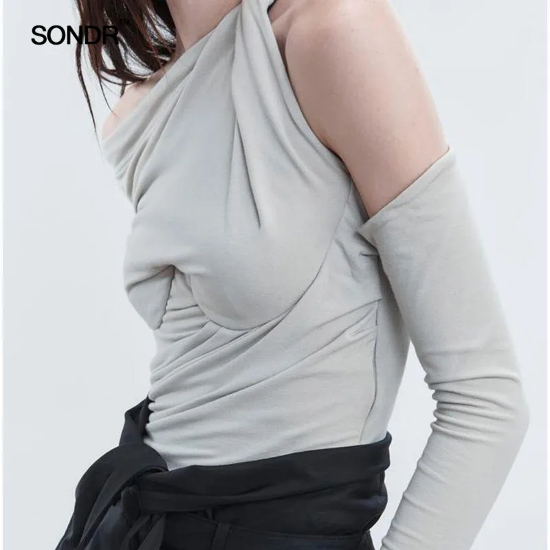 

SODNR Spring/summer 2019 women's new beige grey one-shoulder tight women's T-shirt