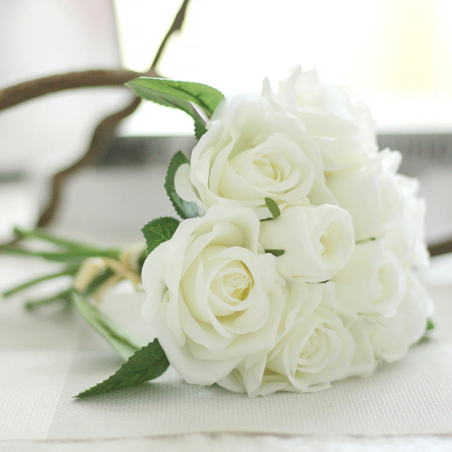 1 Шелковый букет Искусственный цветок белая роза для общественных мест декор