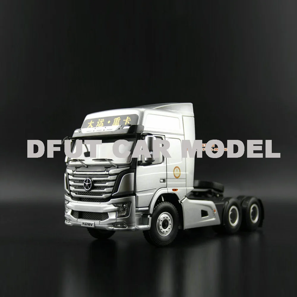 Scale 1:24 Diecast Car Model Of N8V Truck Type For Kids Children Gift And For Collection Free Shipping