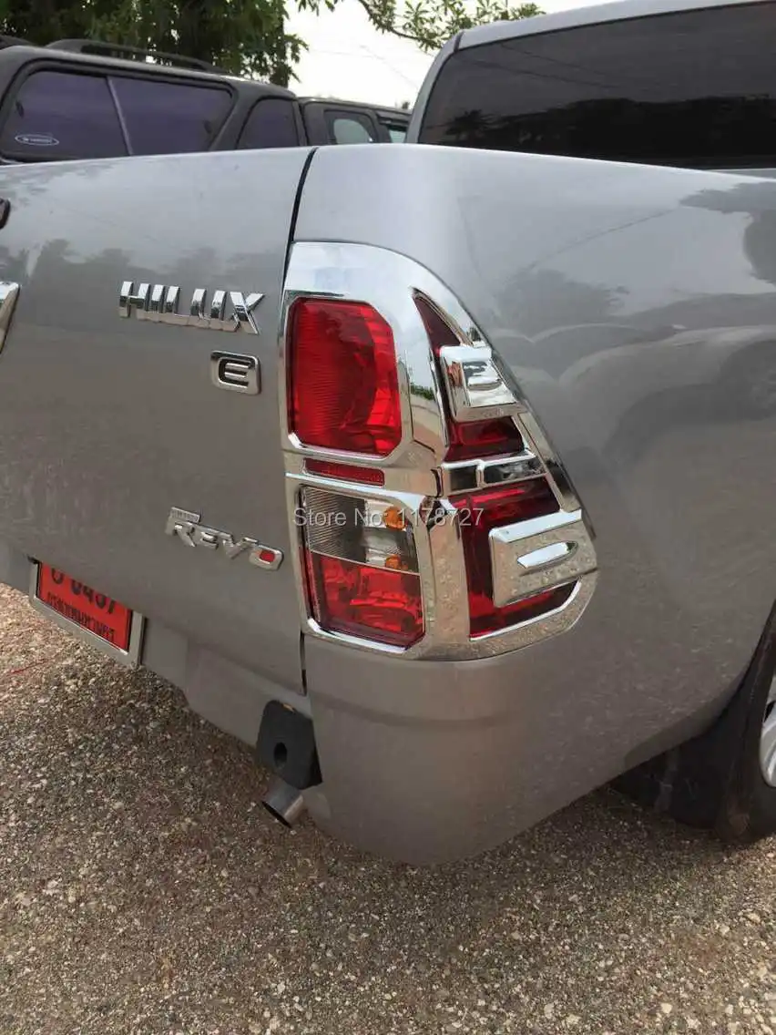 Бесплатная доставка ABS хромированный задний фонарь для 2015 Toyota HILUX REVO крышка