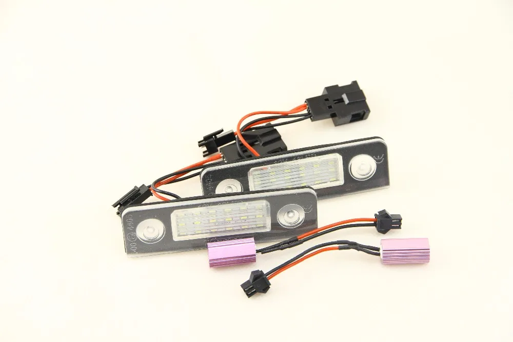 Супер яркий белый 18 SMD светодиодный свет для SKODA Octavia 1Z Roomster 5J светодиодный свет номерного знака авто лампа для освещения номерного знака