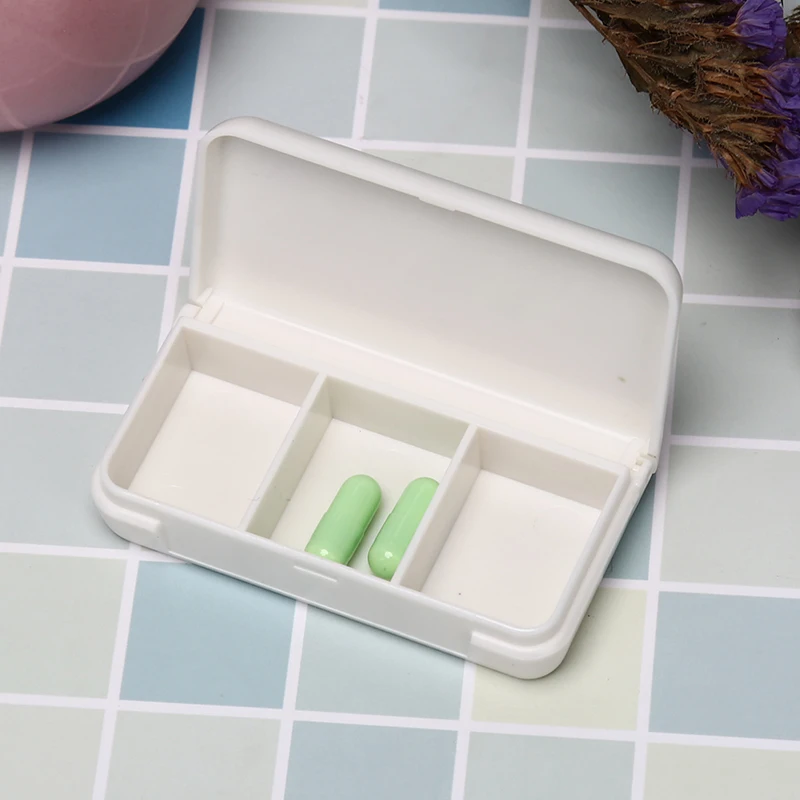 Three grid Compartment Travel Pill Box Organizer Tablet Medicine Storage Dispenser Holder Health Care Tool Literary Fresh | Красота и