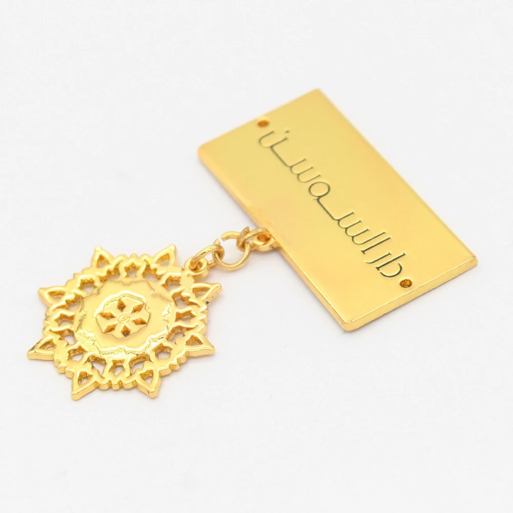 Пользовательские логотипы в виде короны таблички этикетки для сумок