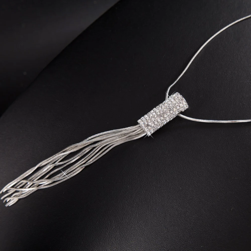 Цепочка с цилиндрической подвеской женская длинная цепочка кубическим