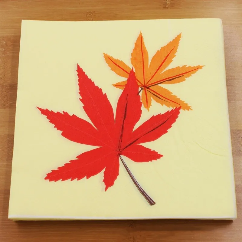 Maple leaves 20 шт./партия, бумажные салфетки из серебряной фольги для напитков Yay праздничные и вечерние салфетки для декупажа 33 см* 33 см - Цвет: Maple leaves