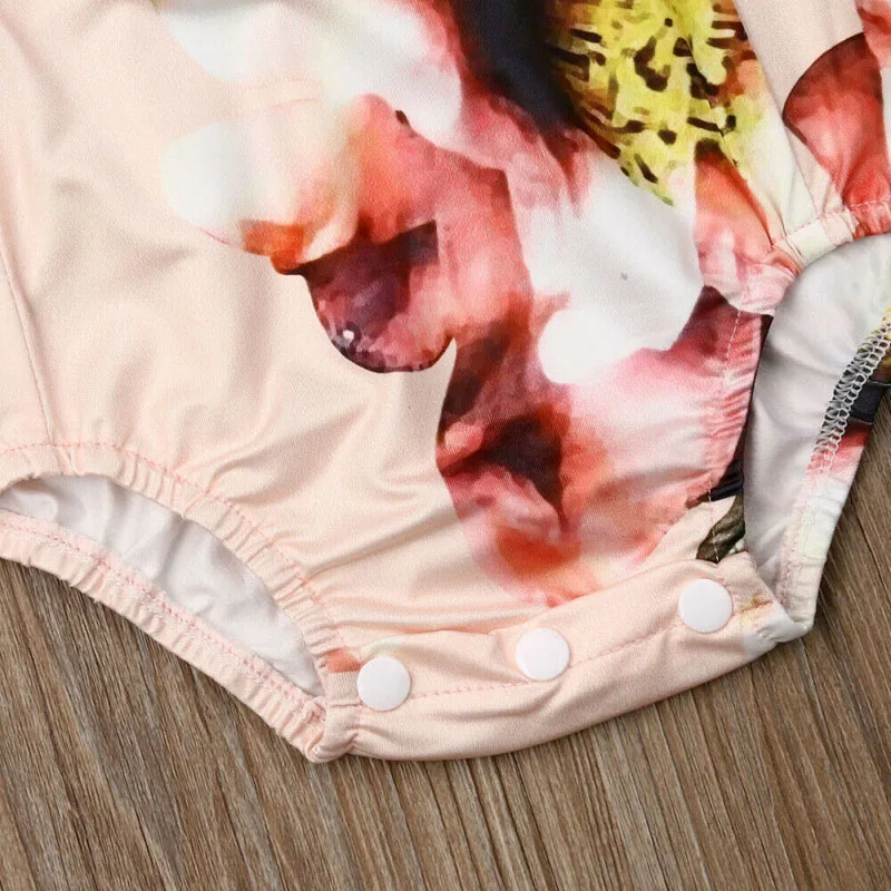 Летняя одежда для новорожденных девочек комбинезон с лямкой на шее и цветочным