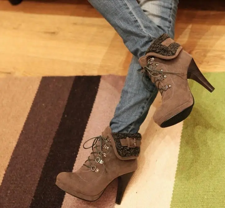 XingDeng/Женские Ботинки martin; botas femininas; мотоботы; большие размеры 34-43; зимние женские плюшевые ботильоны из флока на высоком каблуке
