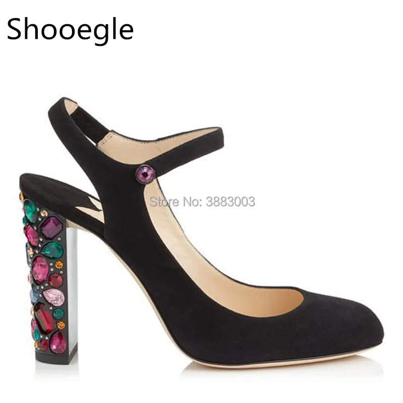 

Женские босоножки на высоком каблуке, с острым носком и ремешком на щиколотке