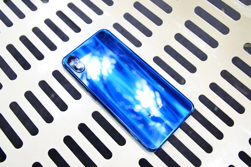 Глобальная версия Mobile H10 4 Гб 64 Гб мобильный телефон Android 8,1 Face ID 4G 5,85 ''Восьмиядерный 3500 мАч 16 МП боковой сканер отпечатков пальцев Смартфон