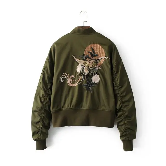 Женская куртка бомбер с вышивкой сзади осенне зимняя пилот длинным рукавом