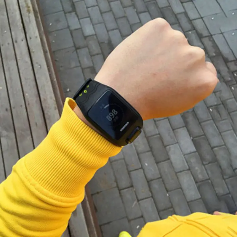 Shockproof Soft Silicone Watchband Wrist Strap Bracelet Replacement for TomTom 1 Multi-Sport GPS HRM CSS AM Cardio Runner Watch |